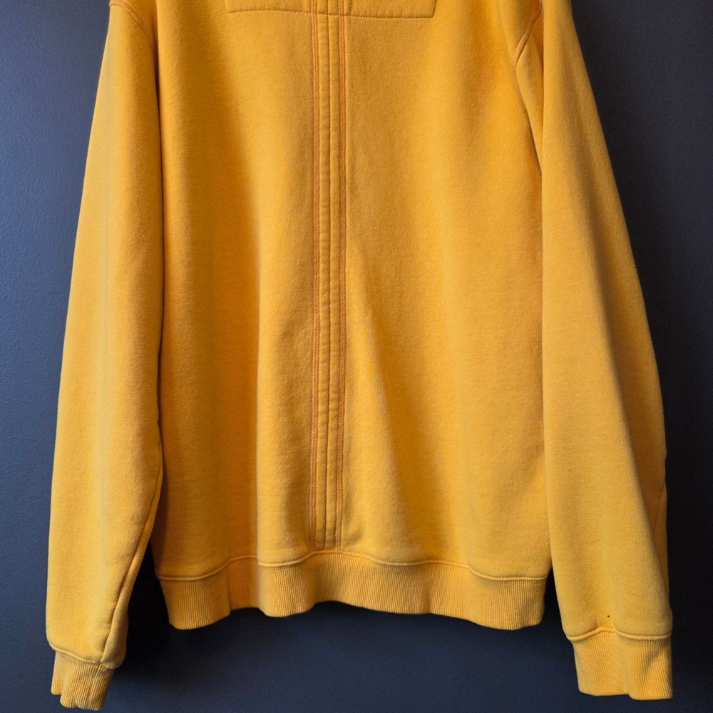 Guess Yellow Crewneck Sweatshirt World Headquarters Graphic Print Men's Size L - Picture 10 of 10